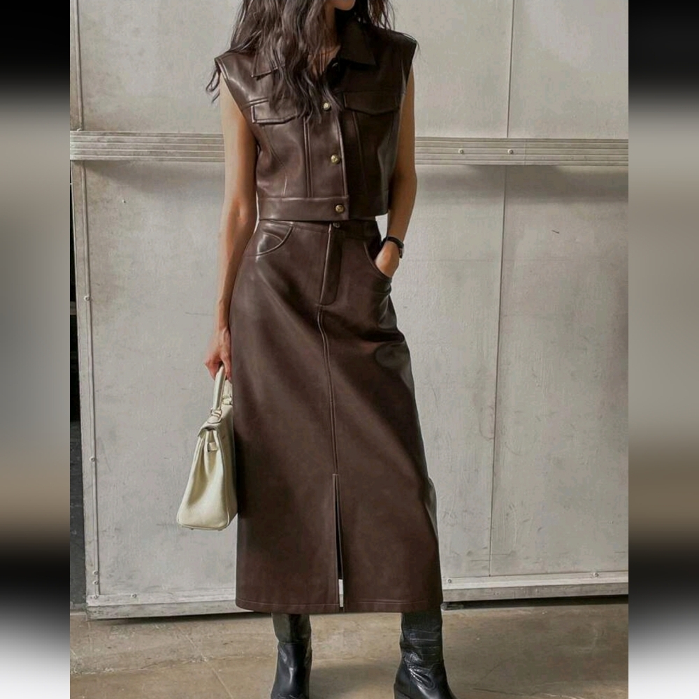 Women's Fall/Winter PU Leather Flap Detail Sleeveless Jacket & Split Hem - Picture 1 of 9